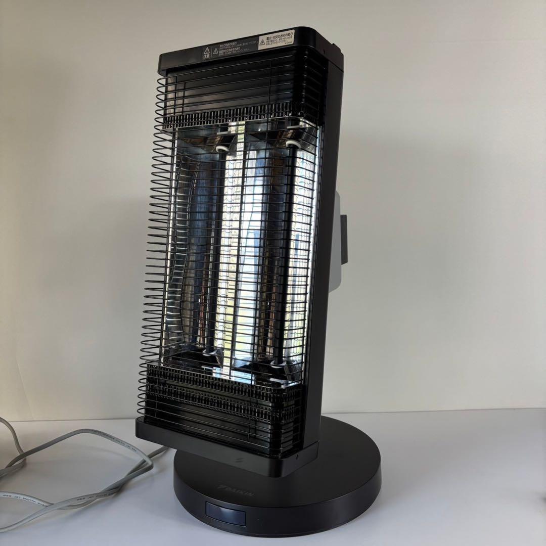 ERFT11ZS-T 電気ヒーター　黒　ダイキン