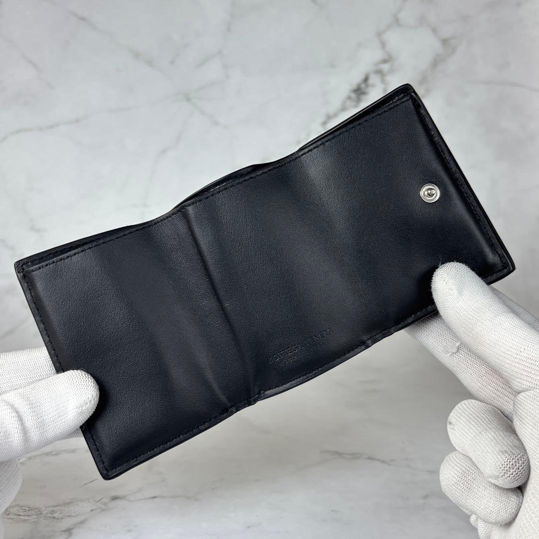 BOTTEGA VENETA ブラック イントレチャート タイニー 三つ折り財布