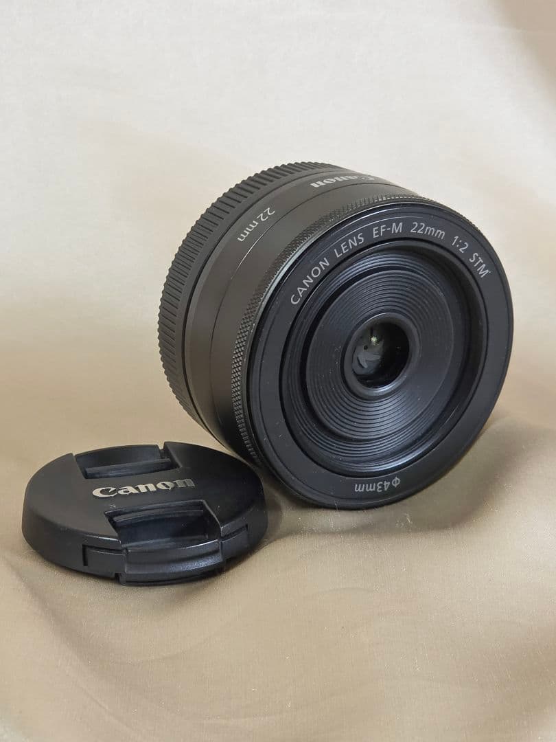 ★レンズ3本★Canon EOS Kiss M ミラーレスカメラ