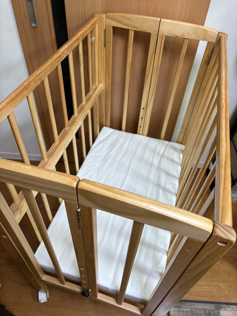 リリト　リトルベビーベッド 大和屋