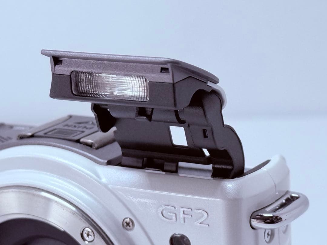 Panasonic LUMIX DMC-GF2 H-H014 レンズキット