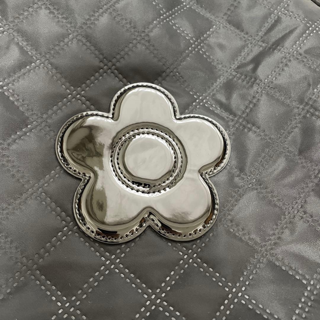 美品　マリークワント　ピンソニックキルトデイジー ライトボストンバッグ 黒