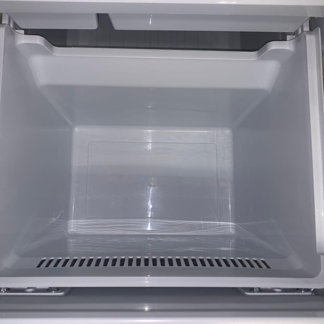 7r21 2022年製 126L 冷蔵庫 AQR-13E8 一人暮らし 単身用