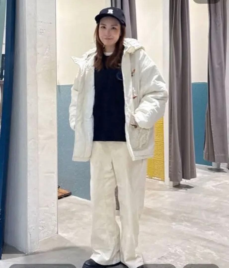 アイボリー フード付き 切替ダッフルコート