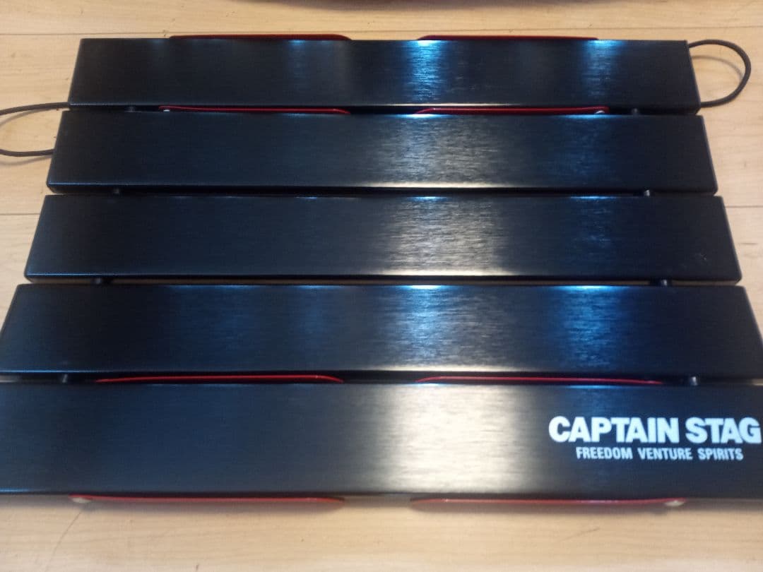 ソロキャンプにオススメの4点セットです　テント、タープ、テーブル、焚き火台