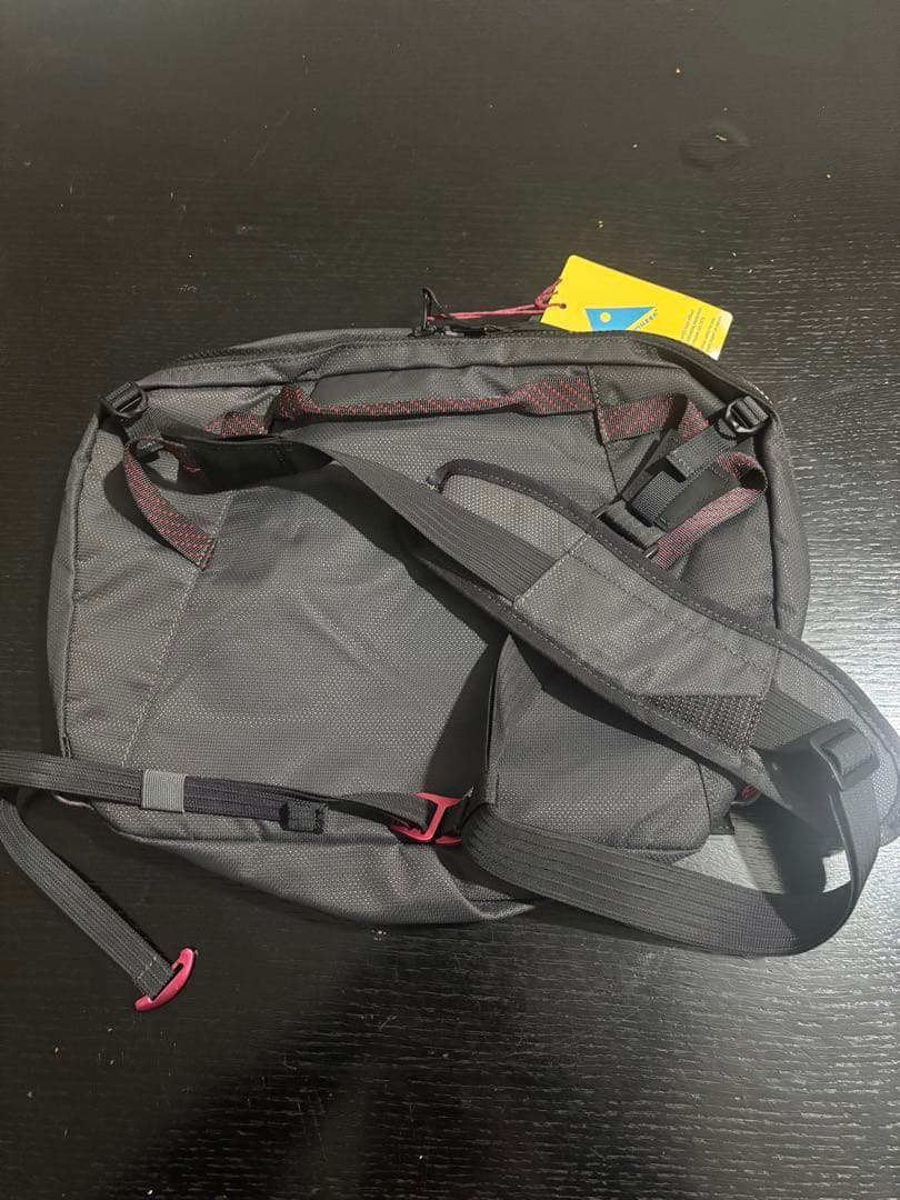 バッグ KLATTERMUSEN gaut messenger bag