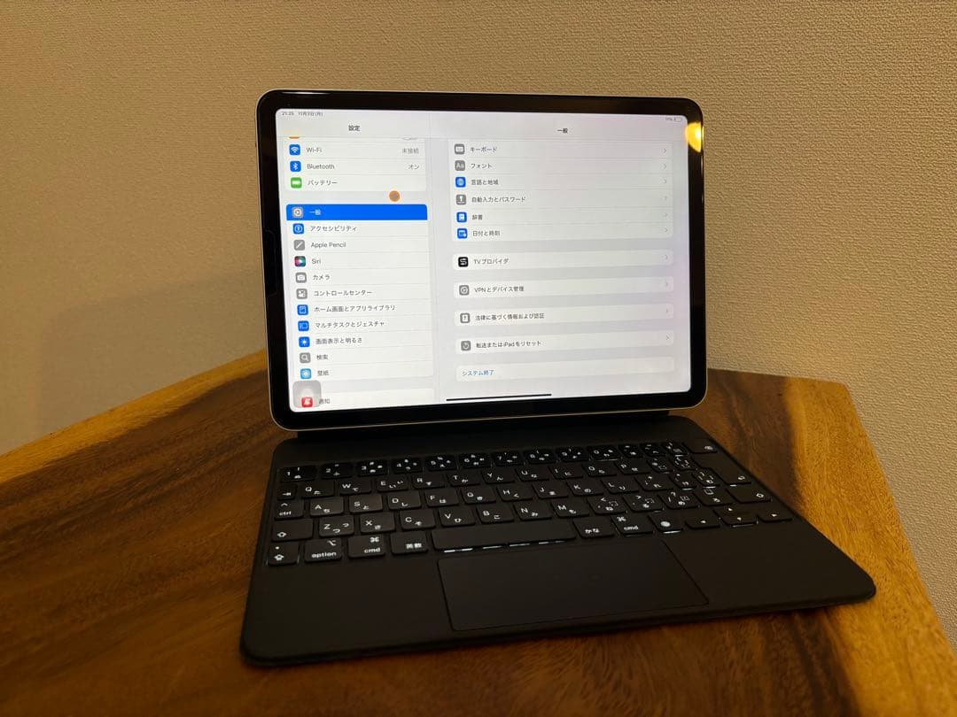 Apple iPad Air 第4世代　シルバー キーボード付き※ジャンク