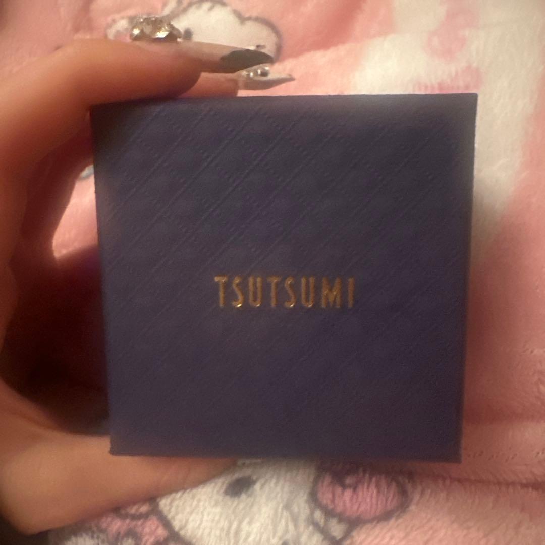 TSUTSUMIキュービックピアス