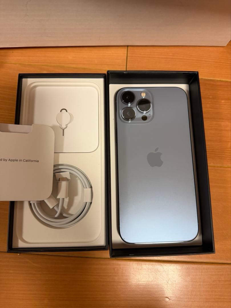 Apple iPhone 13 Pro Max シエラブルー256GB
