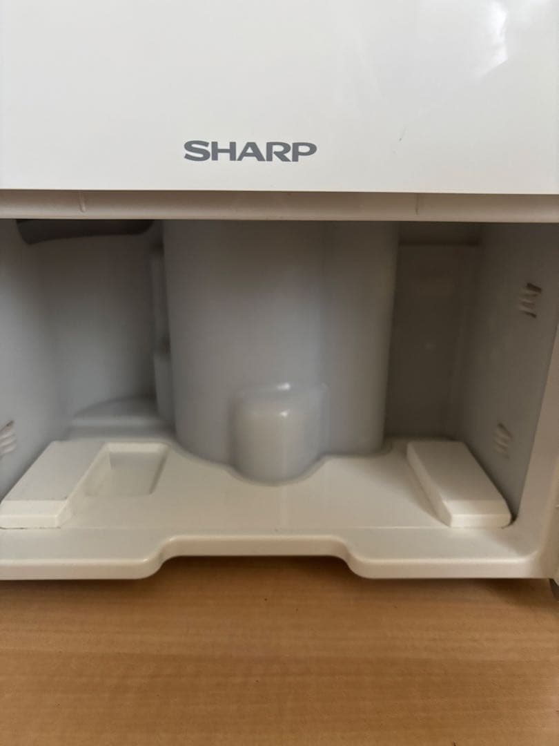 SHARP 衣類乾燥　除湿機　CV-C140