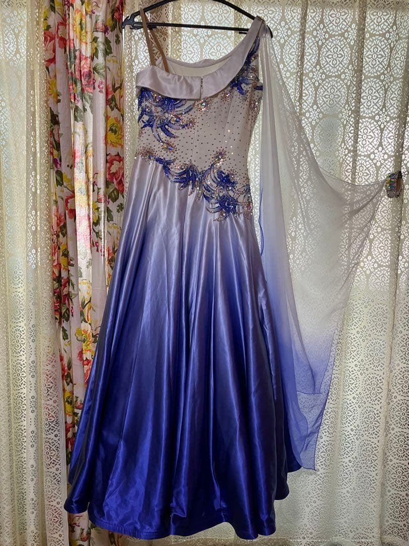 社交ダンス.モダンドレス.スタンダードドレス.ソシアルダンス.グラデーション