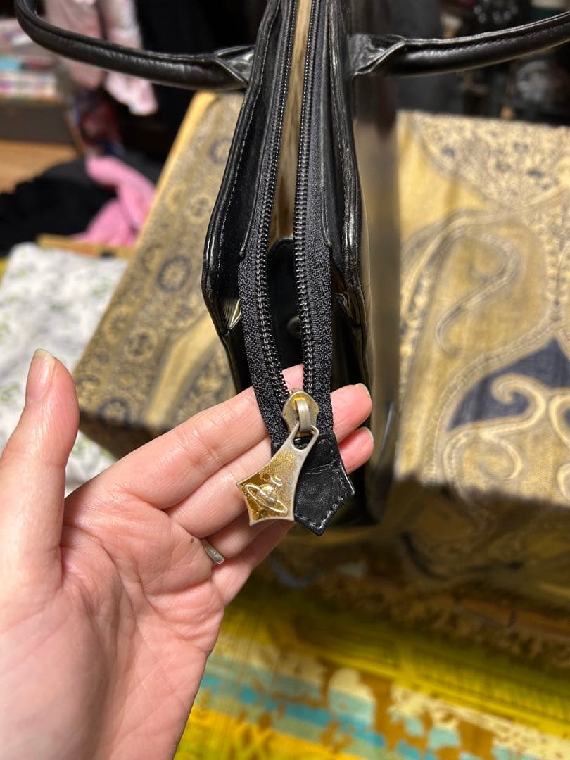 Vivienne Westwood バッグ プレーン 黒 オーブ レザー