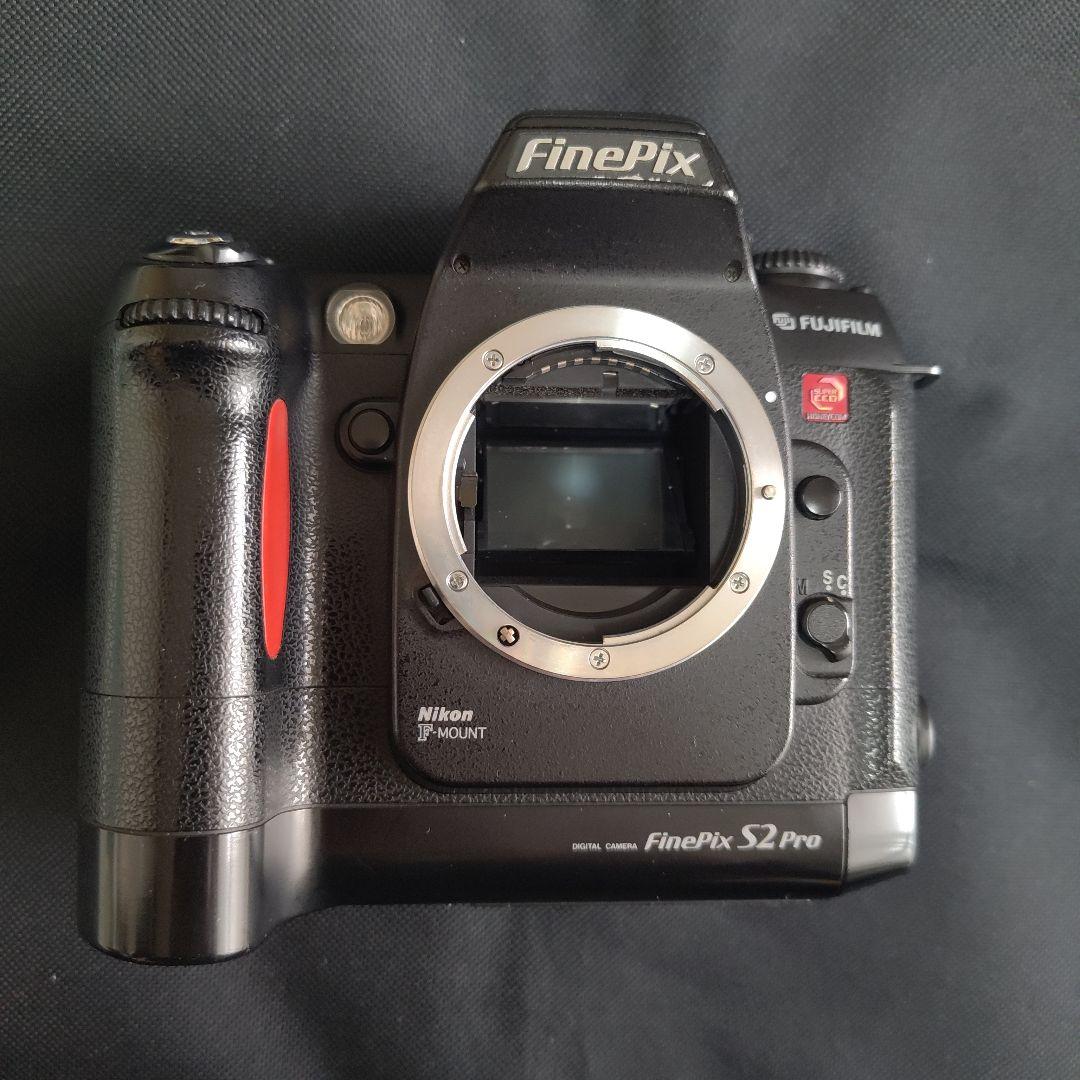 デジタルカメラ FUJIFILM FinePix S2Pro