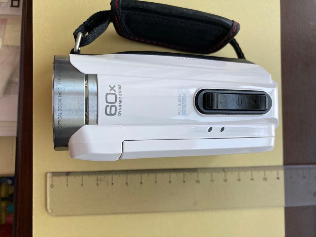 JVC フルHD ビデオカメラ 60倍ズーム 防水　専用ケース付き