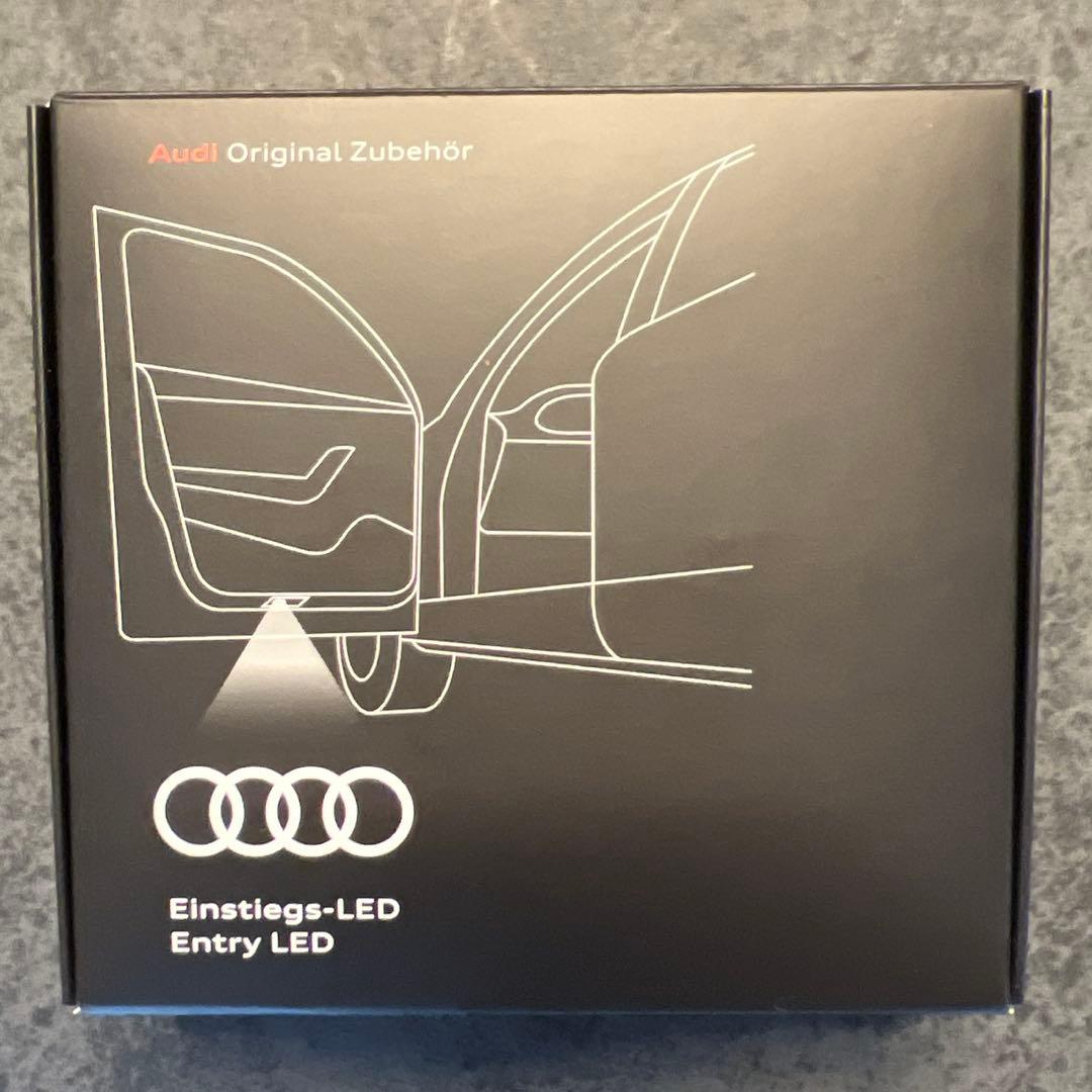 Audi純正 ドアエントリーライト（フォーリングス）