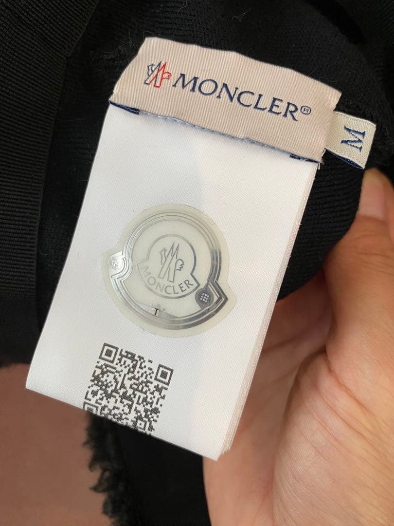 モンクレール　ボアキャップ