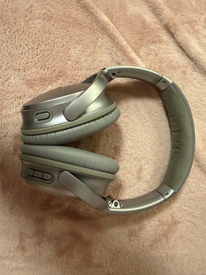 BOSE QuietComfort シルバー