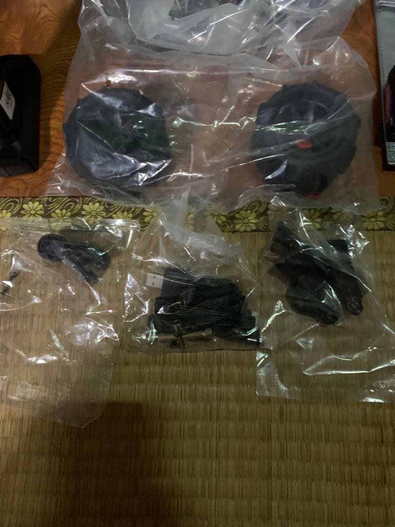 DEERCブラシレス14210 ラジコンカー開封のみになります。