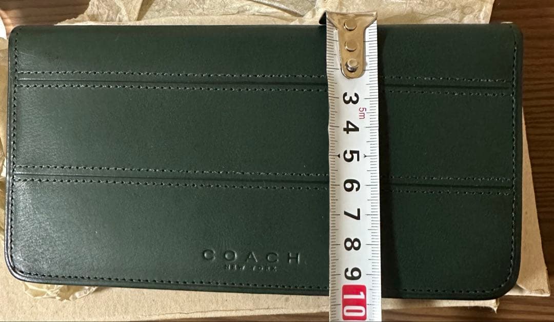 新品！Coach 長財布　グリーン