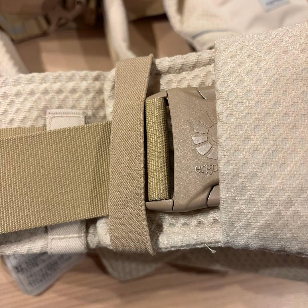 ergobaby Alta ナチュラルベージュ　抱っこ紐　ヒップシート