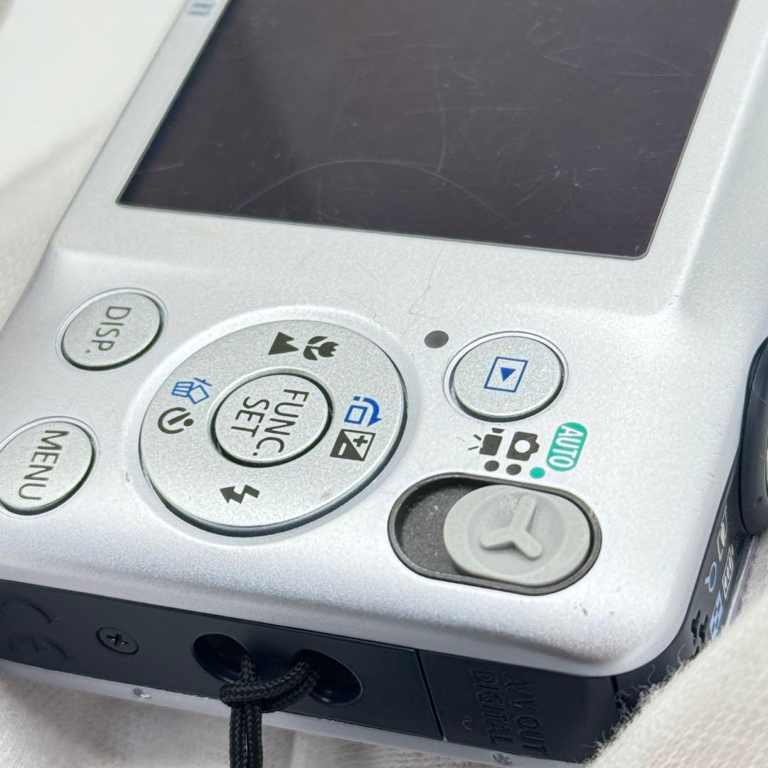 Canon キャノン IXY 200F シルバー コンパクトデジタルカメラ 箱付