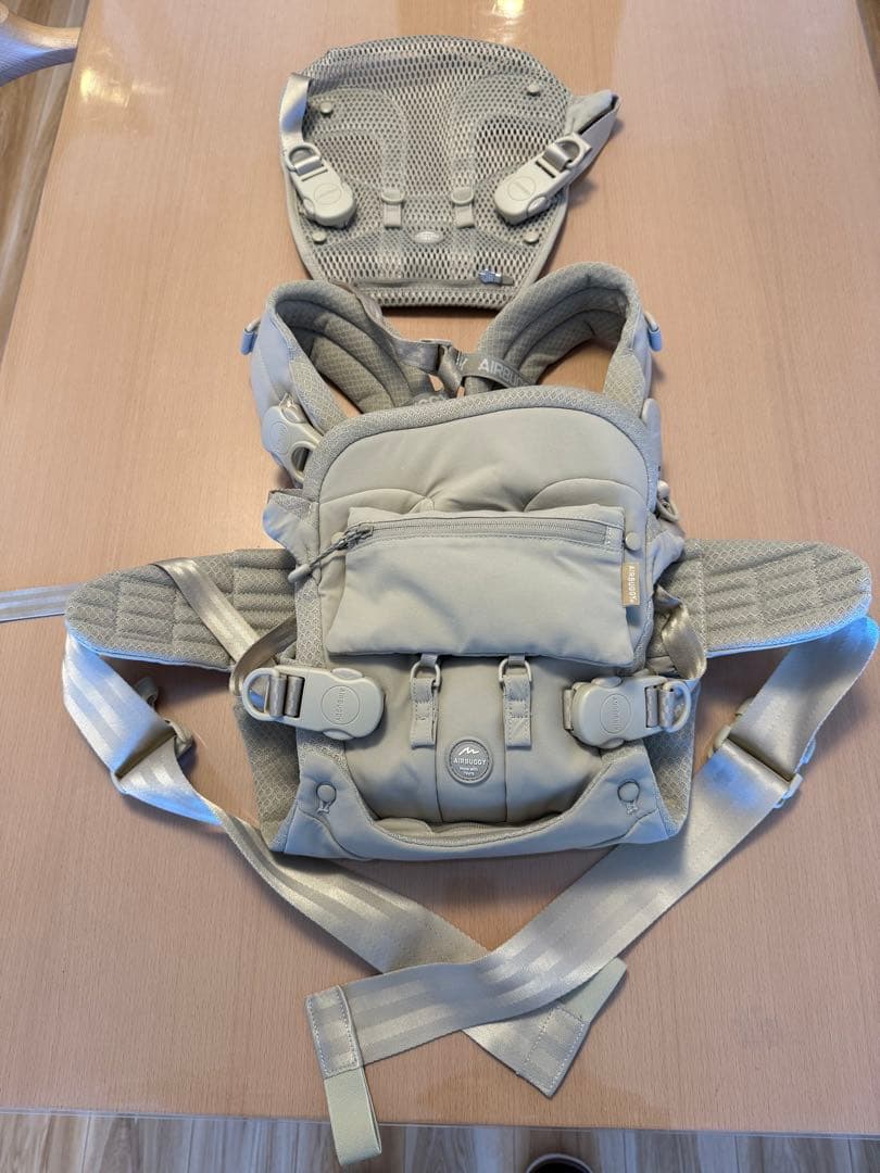 美品☆エアバギー抱っこ紐