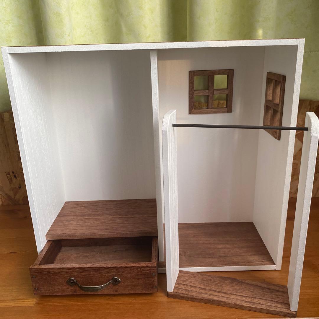 ❤︎おうち型人形用木製収納ケース　ネオブライス　アイシードール　ドールクローゼット