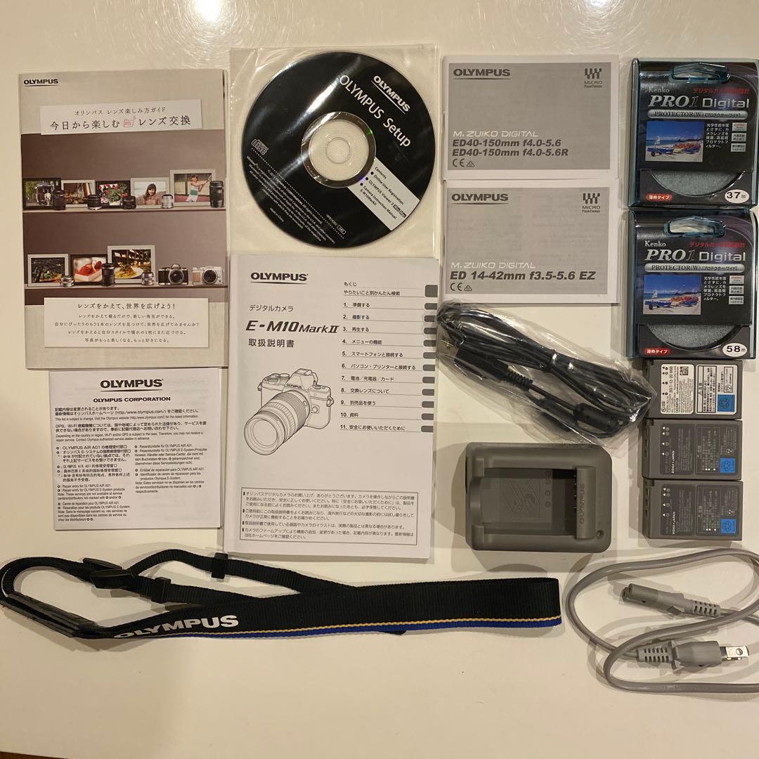 OLYMPUS OM-D E-M10 Mark II シルバー