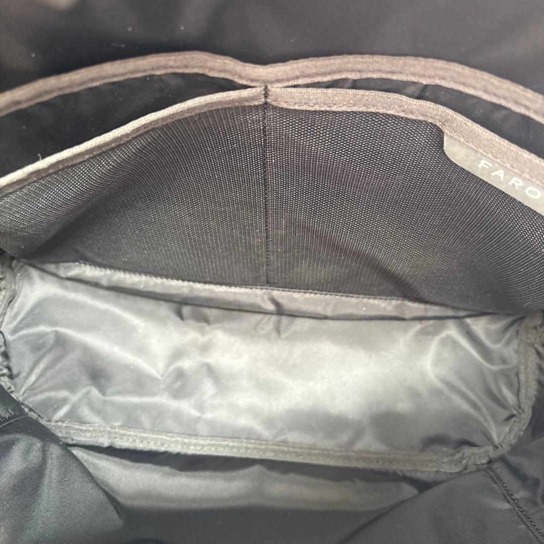 極美品　FARO（ファーロ） Smart Sling Bag 2