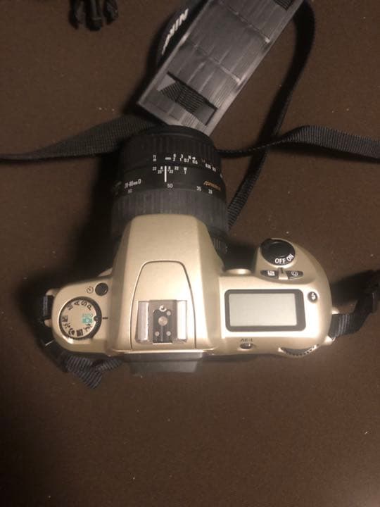 一眼レフ、F60, フィルム仕様