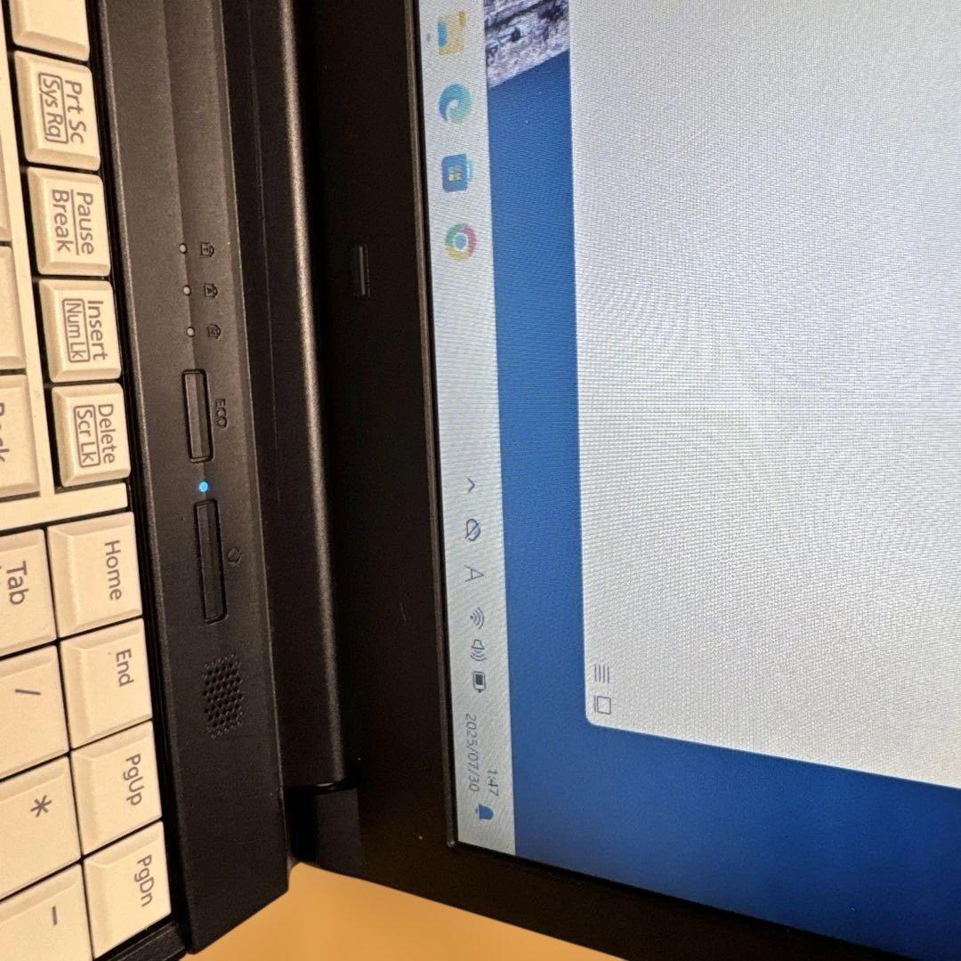 Windowsノート本体 FUJITSULIFEBOOK A576/PX (Core i5-6300U