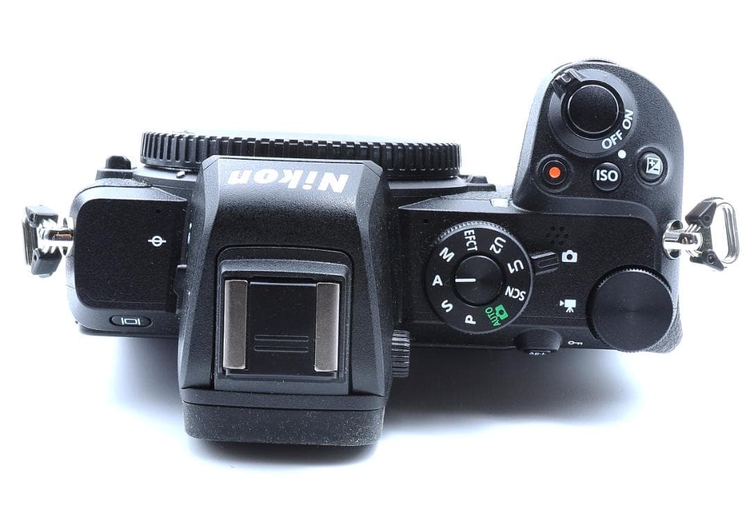 Nikon Z50ボディ 美品　純正バッテリー、64Gカード付き