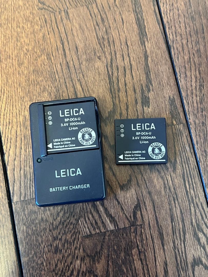 LEICA C-LUX2 : コンパクトデジタルカメラ 本体と充電器付き