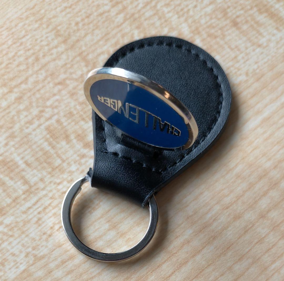 w*3様 CHALLENGER　キーリング　缶バッジ