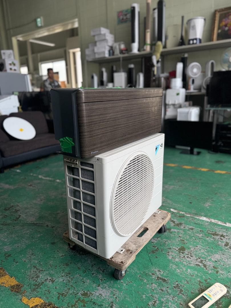 Daikin エアコン　AN22WSS-M 2019年製 6畳用　70