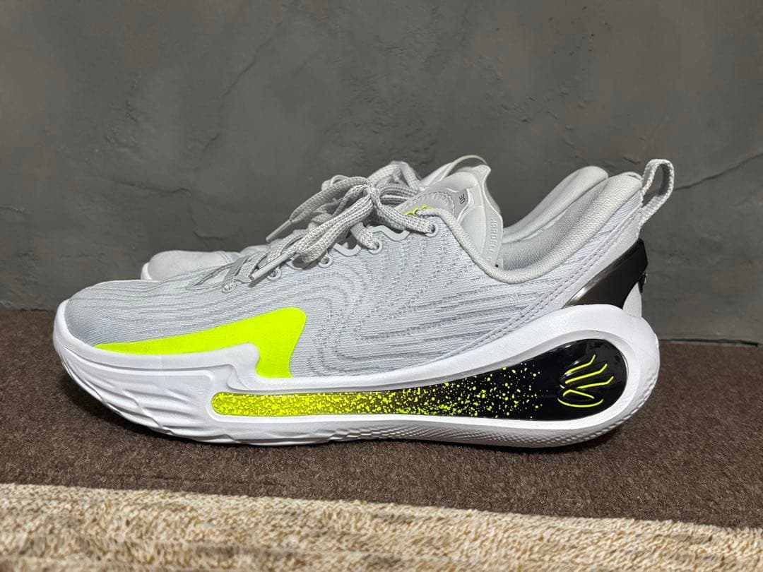 アンダーアーマー カリー curry12 グレー 26.5cm 美品