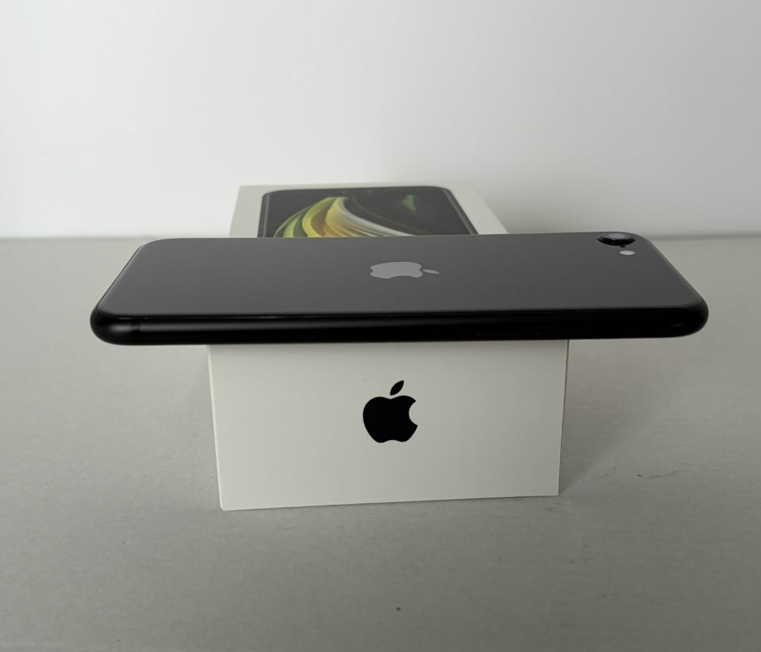 Apple iPhone SE (第2世代) 3台セット