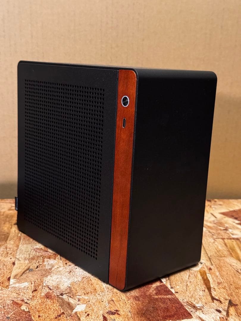 PCケース(自作PC用) JONSBO NV10 Noctua NH-L9i-17xx mini itx