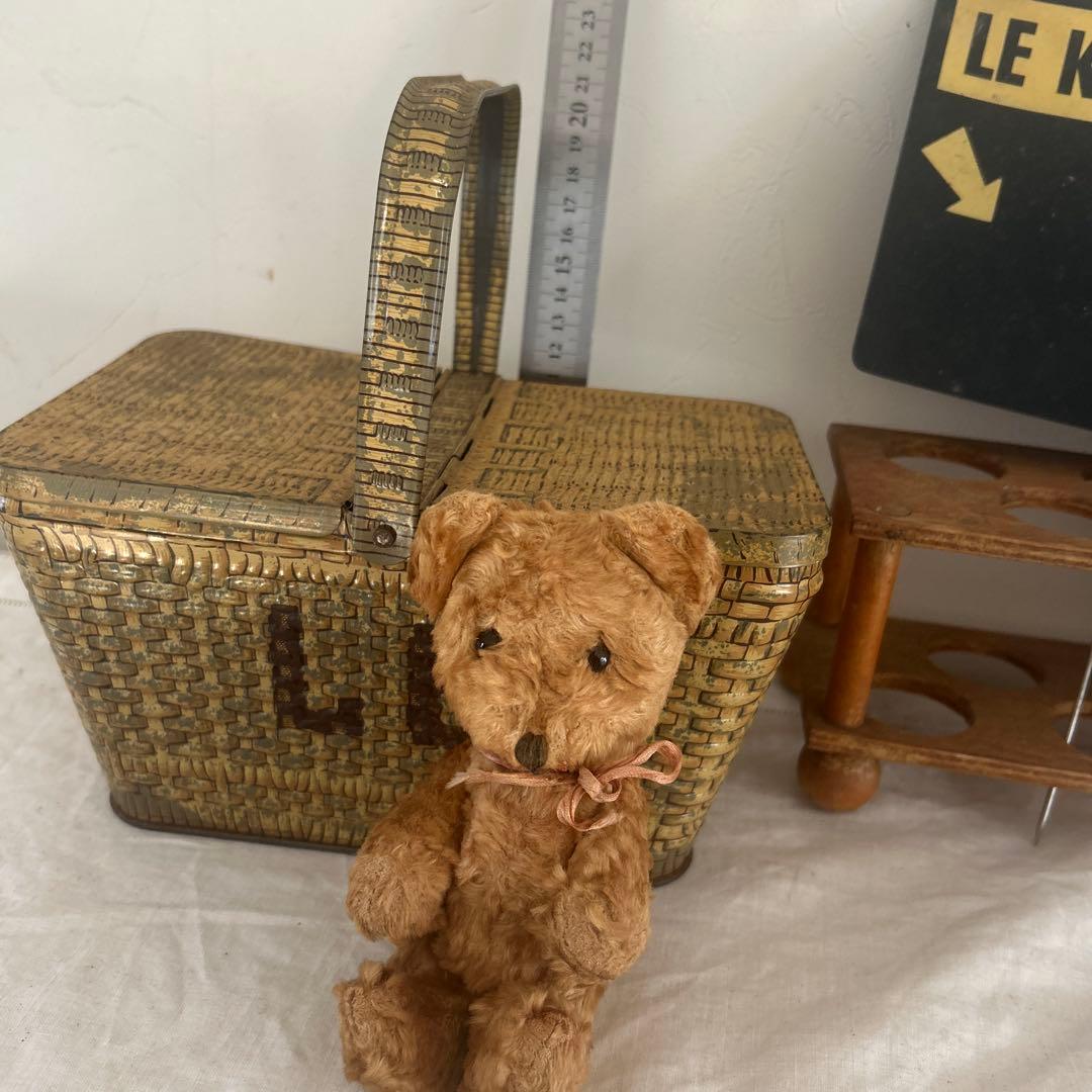 LU ビスケット缶　パニエ　小さなアンティークベアのセット