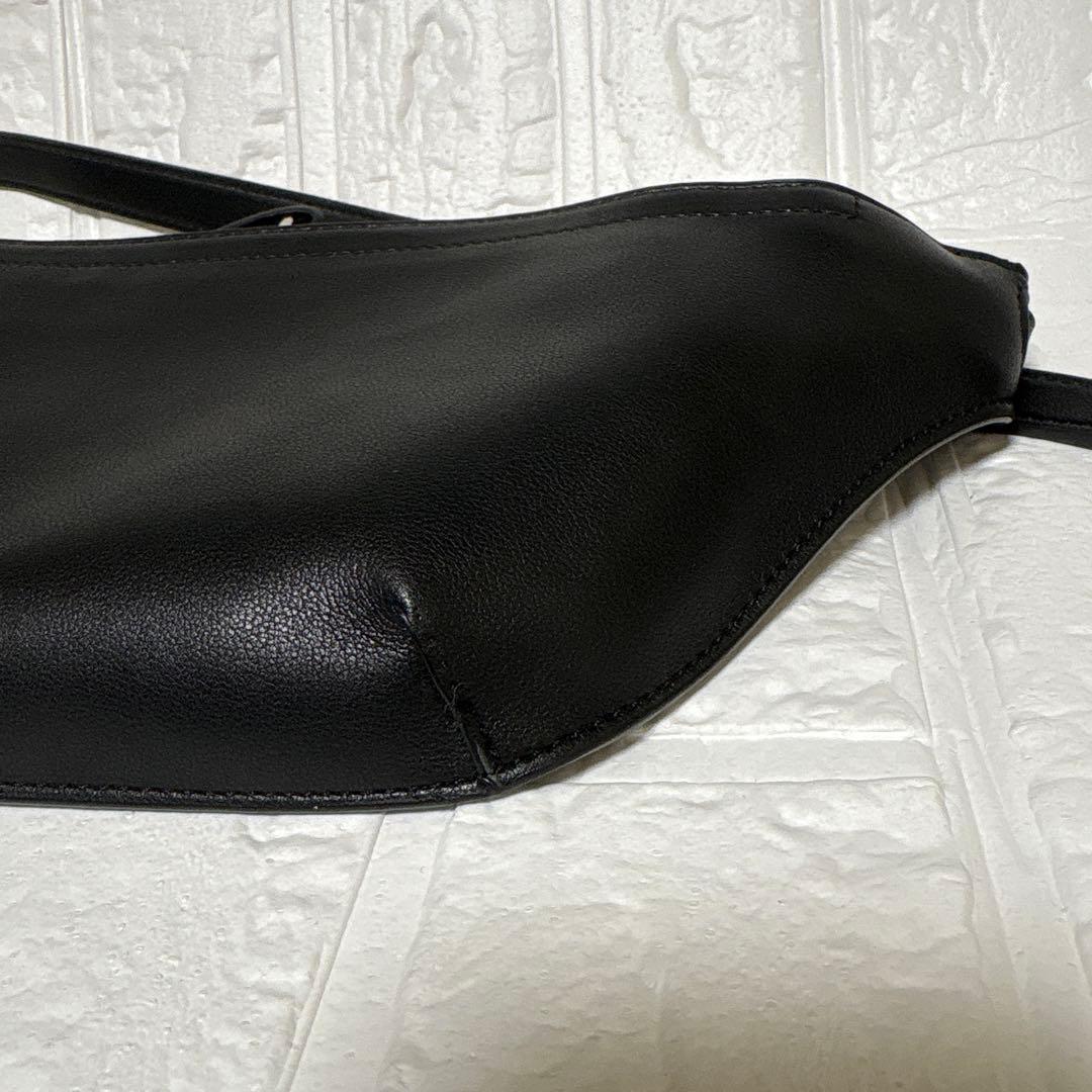 【美品】A.P.C. ボディバッグ　ウエストポーチ　アーペーセー　ブラック