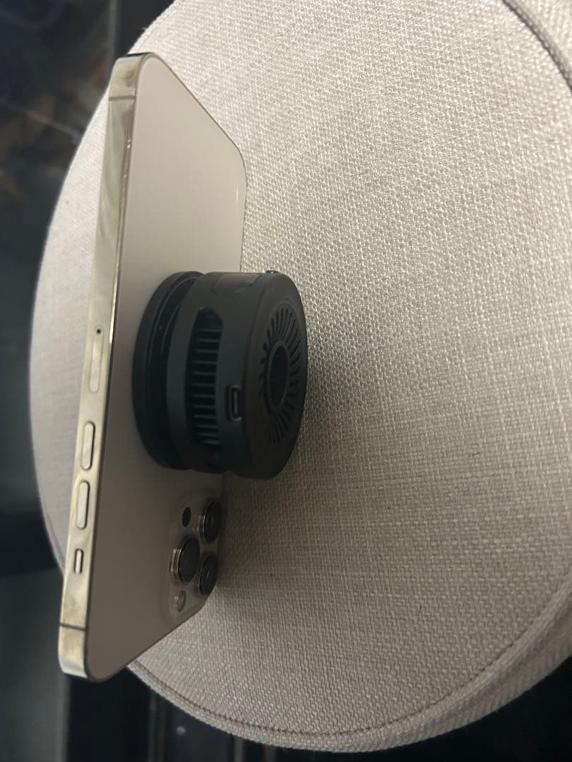 Apple iPhone 13 Pro Max 本体 ゴールド