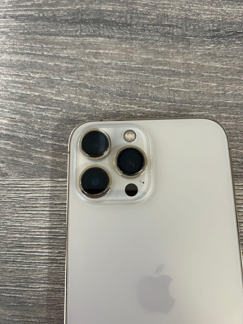 Apple iPhone 13 Pro Max 本体 ゴールド