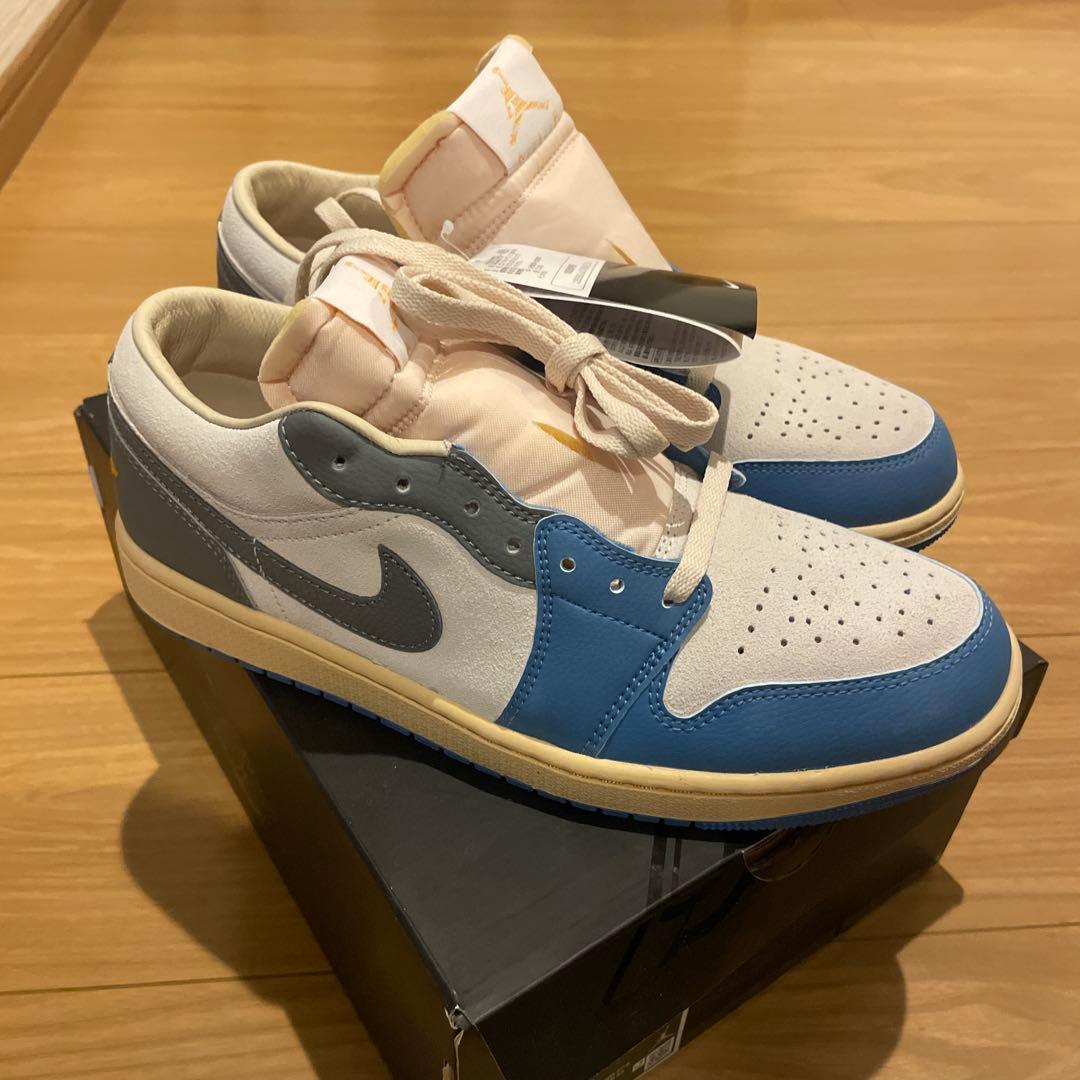 靴 Nike Air Jordan 1 Low SE Tokyo96