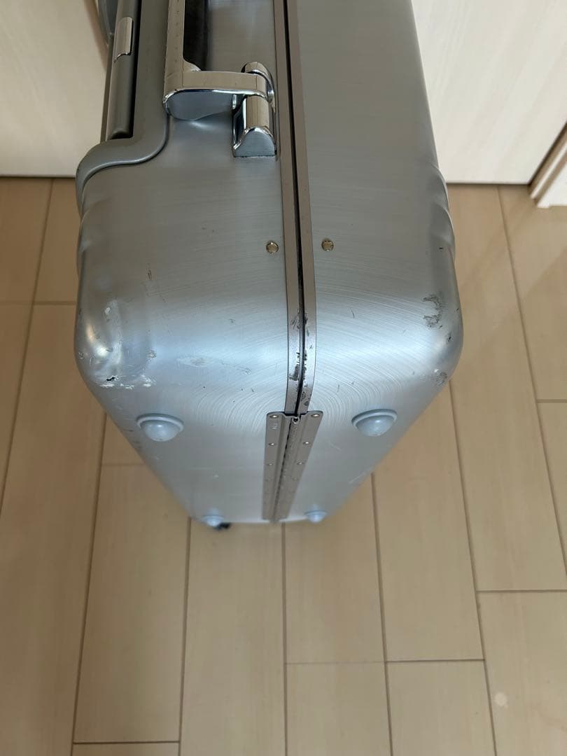 ZERO HALLIBURTON ゼロハリバートン 4輪大型スーツケース