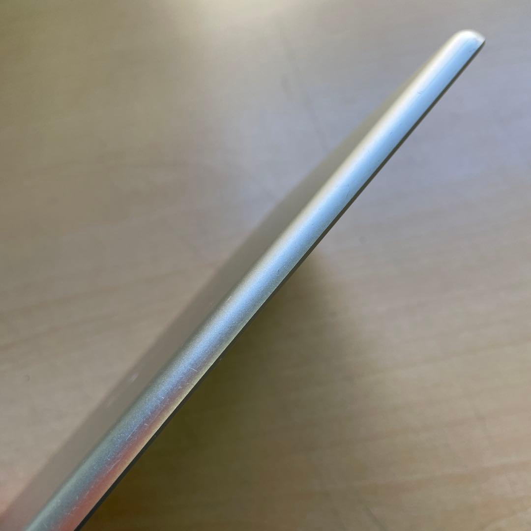 iPad 第6世代　A1893　Wi-Fiモデル　シルバー　32GB #9