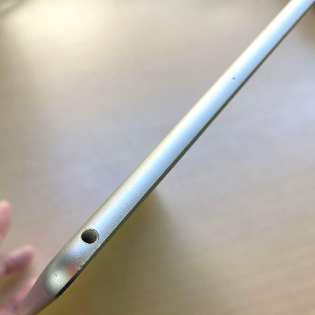 iPad 第6世代　A1893　Wi-Fiモデル　シルバー　32GB #9