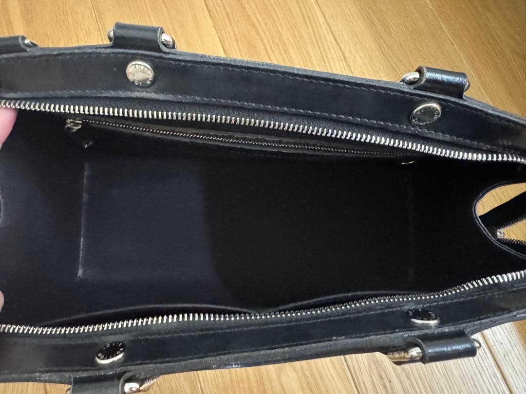 ルイヴィトン エピ　ブレア