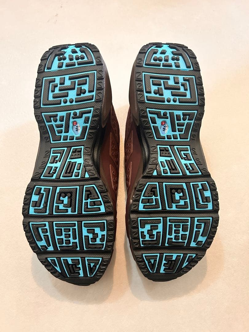 靴 NIKE AIR MAX SNDR BURGUNDY 28cm