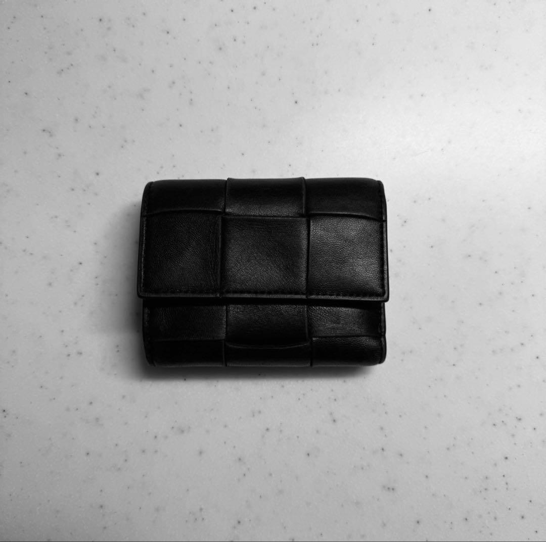 極美品　ボッテガ　三つ折り財布　ブラック