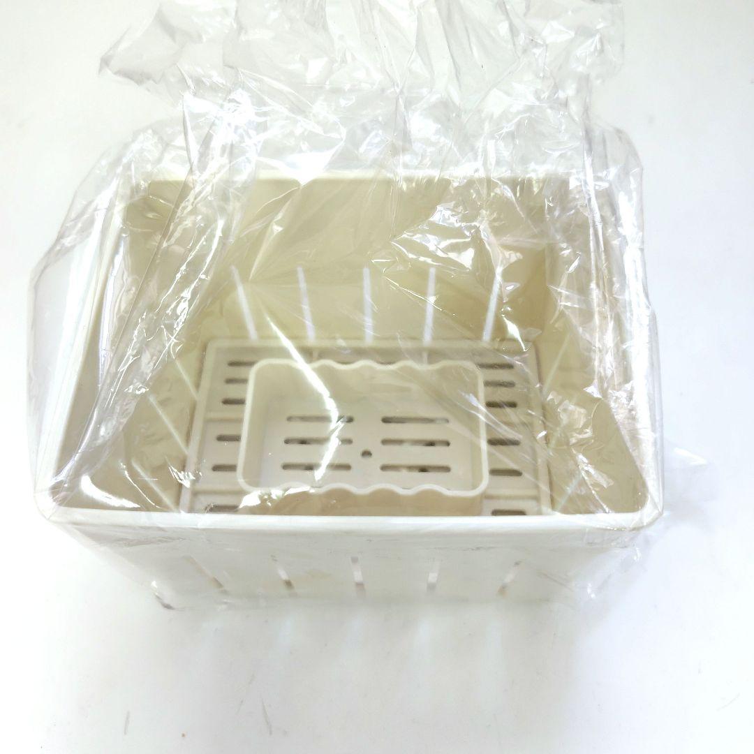 赤色ジューサー・ミキサー